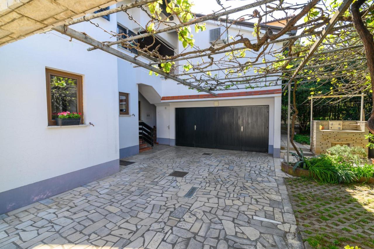 With A Parking Space Premantura, Medulin - 2228 Apartment