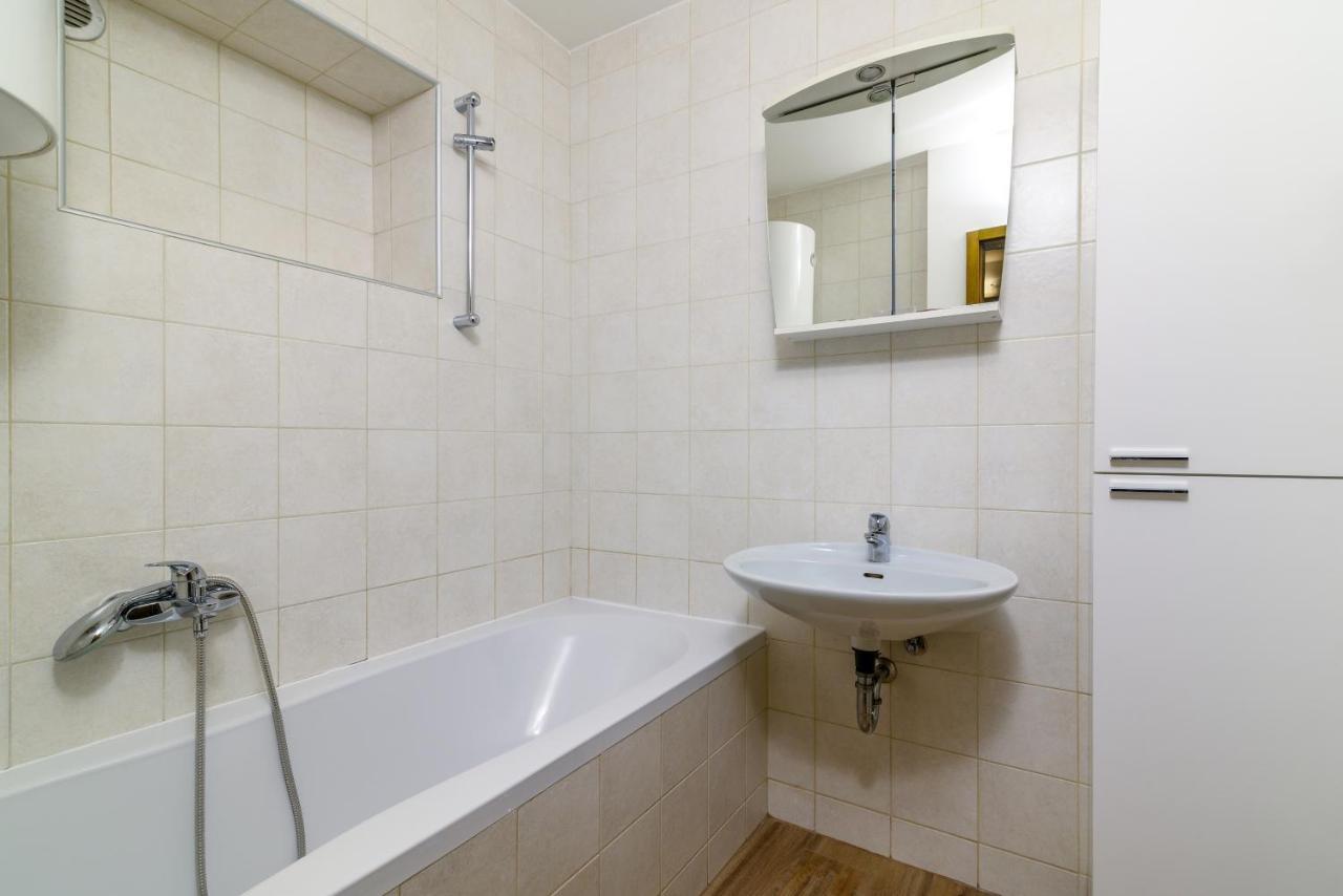 Apartment With A Parking Space Premantura, Medulin - 2228 Premantura
